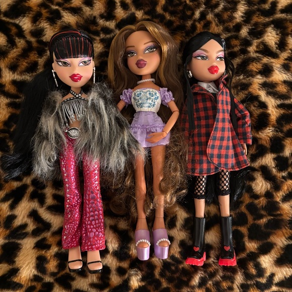 Bratz Other - Bratz doll bundle